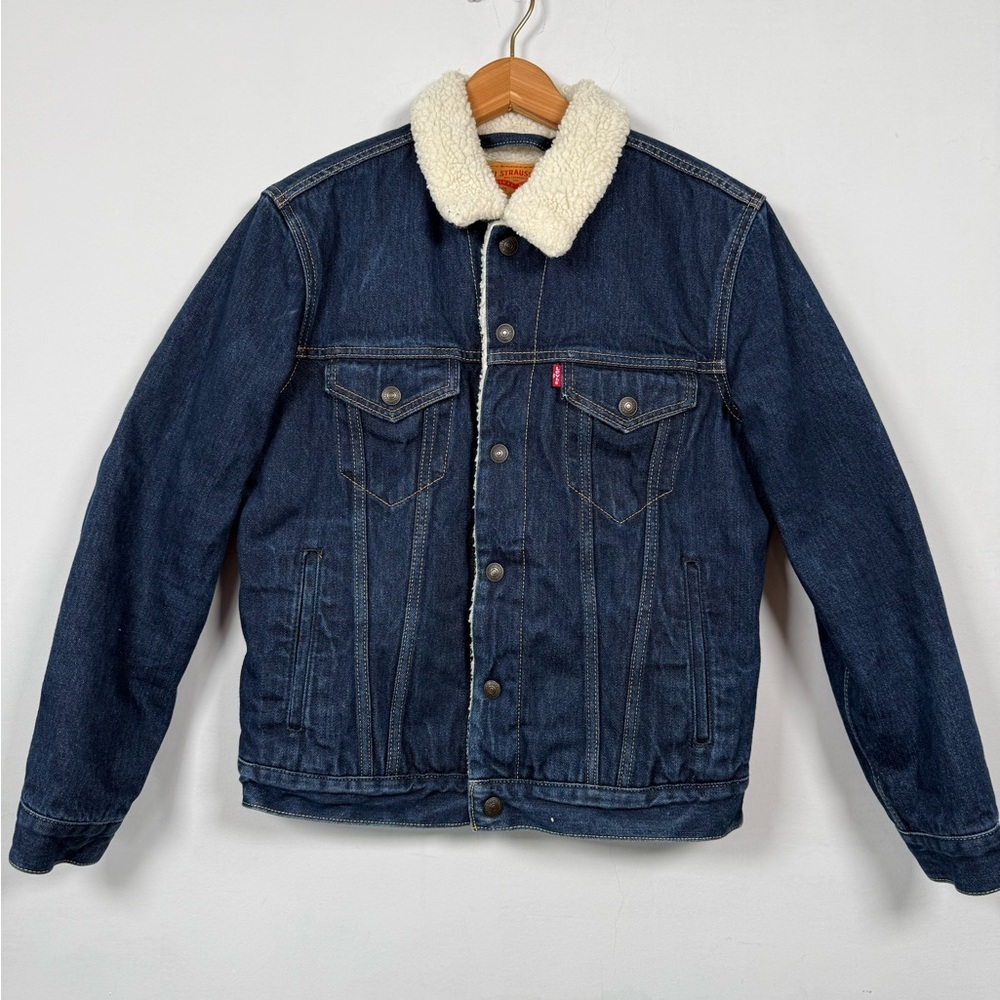 Levi's Women's Original Sherpa Trucker Jacket, Size S, Great Condition!! - Picture 4 of 11